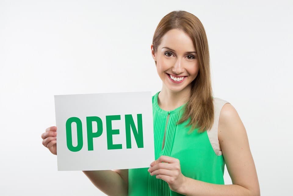 How Immigrant Entrepreneurs And Innovators Build The U.S. Economy
