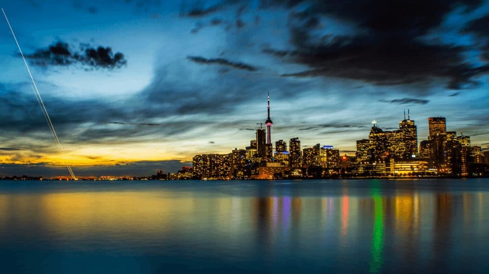 How To Leave The U.S. And Move To And Work In Canada