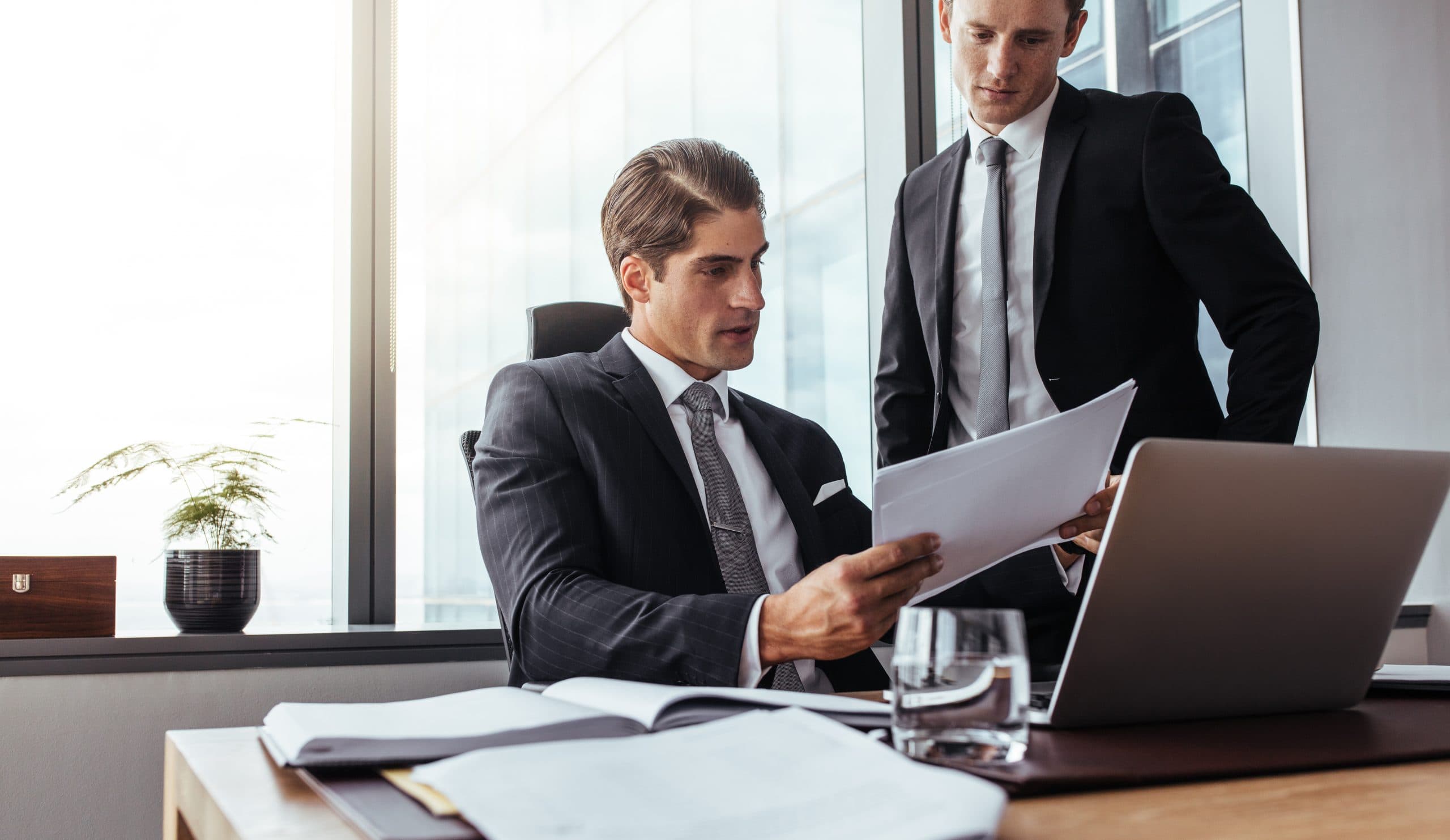 Six E-2 Investor Visa Tips & Mitigating Risk