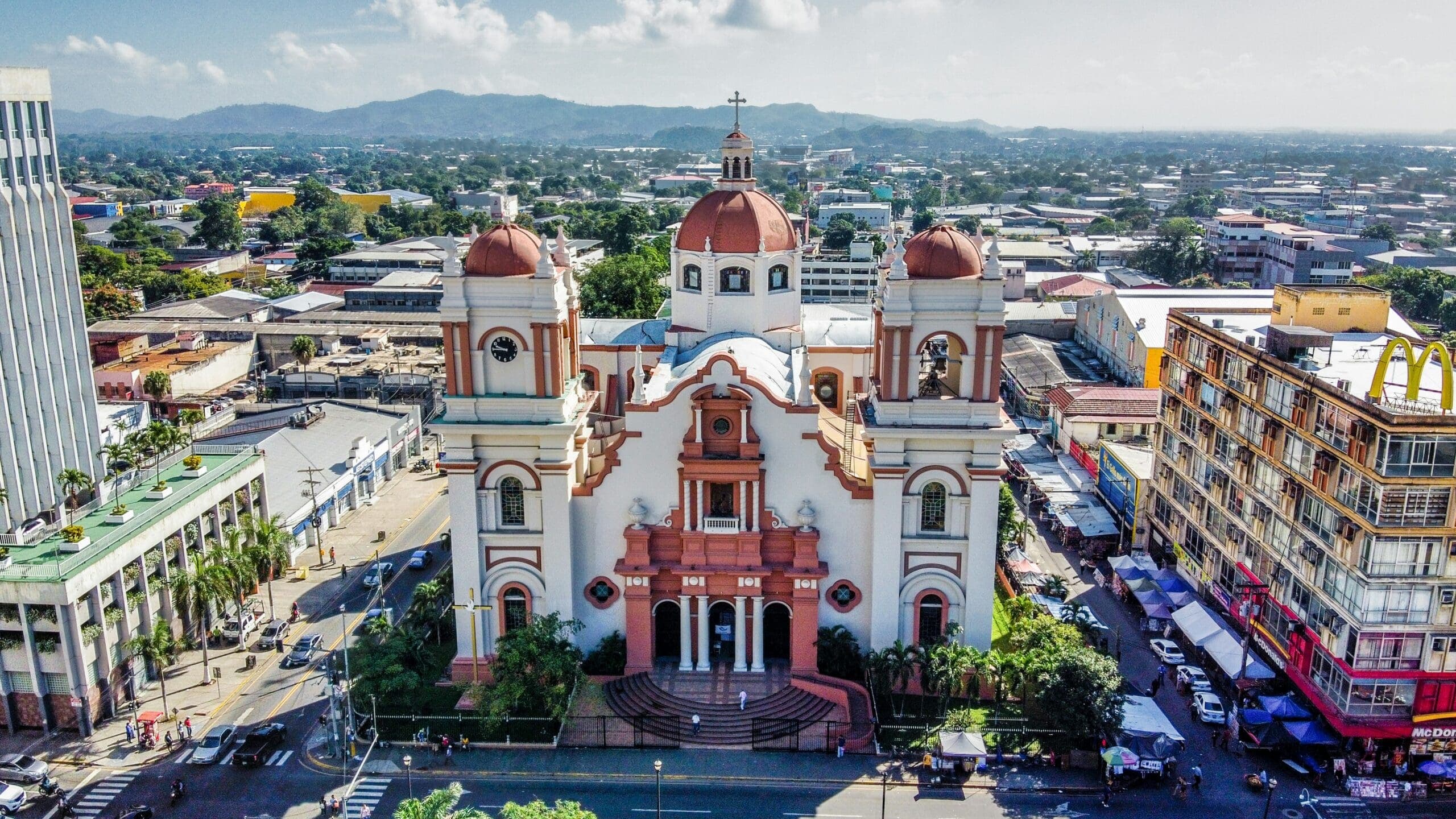 USCIS Reopens Field Office in Tegucigalpa, Honduras: Enhancing Refugee Processing and Family Reunification Efforts