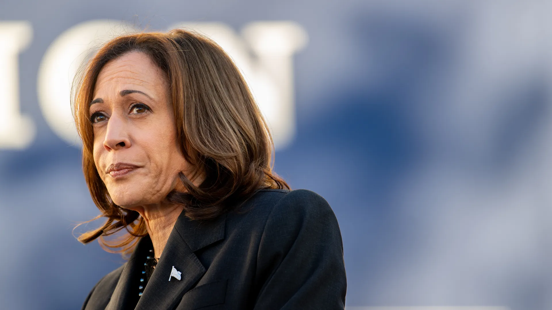 Kamala Harris’s $25,000 Assistance For Immigrants